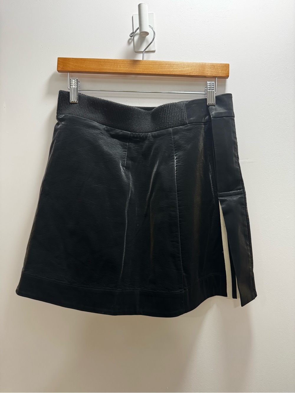 Adidas blue label brilliant black mini skirt size S